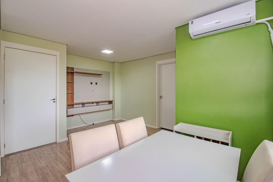 Sala de apartamento à venda com 1 quarto, 50m² em Sarandi, Porto Alegre
