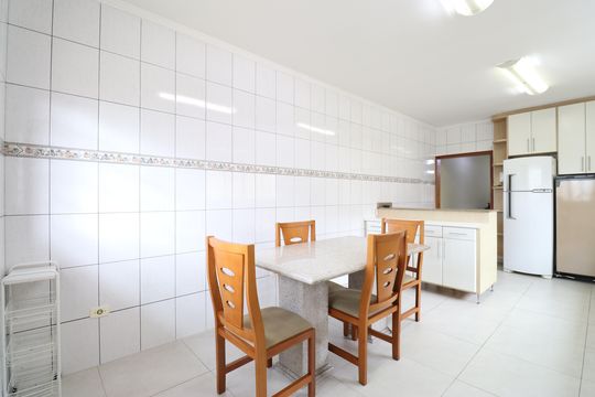 Cozinha de casa à venda com 3 quartos, 263m² em Lapa, São Paulo