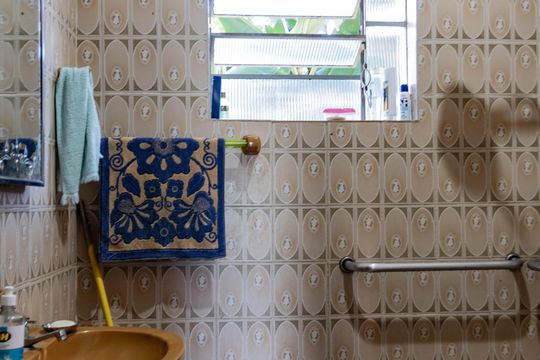Banheiro  de casa à venda com 3 quartos, 297m² em Nova Esperança, Belo Horizonte