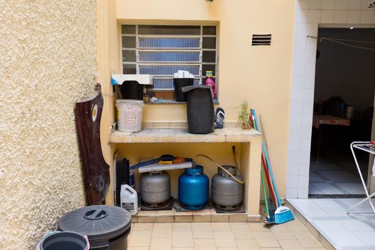 Lavanderia de casa à venda com 3 quartos, 150m² em Vila Yara, Osasco
