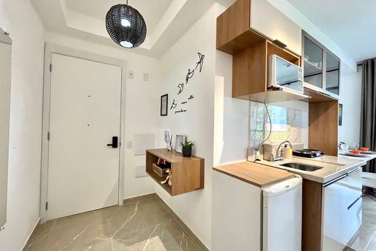 Entrada de kitnet/studio para alugar com 1 quarto, 29m² em Vila Santa Catarina, São Paulo