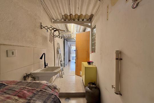 Área de Serviço de casa à venda com 6 quartos, 200m² em Parque Colonial, São Paulo