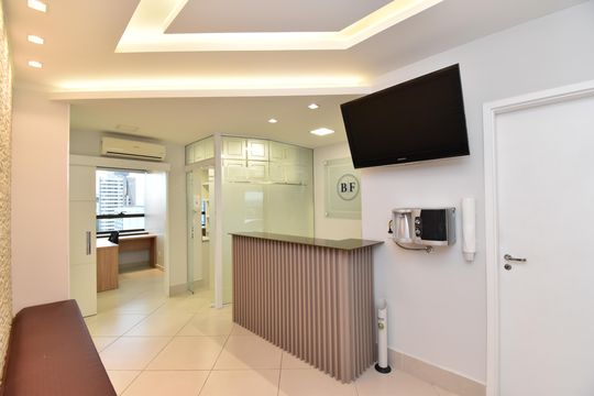 Apartamento para alugar com 5 quartos, 85m² em Centro, Curitiba