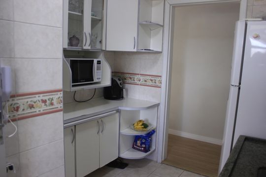 Cozinha de apartamento à venda com 3 quartos, 67m² em Picanço, Guarulhos