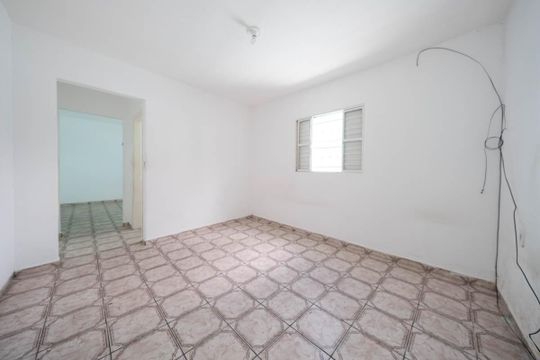 Quarto de casa à venda com 1 quarto, 100m² em Burgo Paulista, São Paulo
