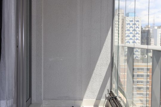 Varanda de kitnet/studio à venda com 1 quarto, 48m² em Consolação, São Paulo