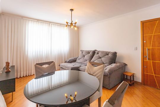 Sala  de apartamento à venda com 2 quartos, 70m² em Centro, Diadema