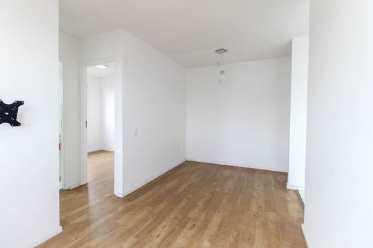 Sala de apartamento para alugar com 2 quartos, 40m² em Jardim Helian, São Paulo