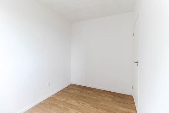 Quarto 2 de apartamento para alugar com 2 quartos, 40m² em Jardim Helian, São Paulo