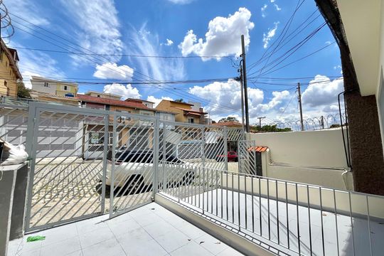 Garagem de casa à venda com 5 quartos, 300m² em Jardim Oriental, São Paulo