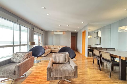 Sala de apartamento à venda com 3 quartos, 130m² em Vila Olímpia, São Paulo