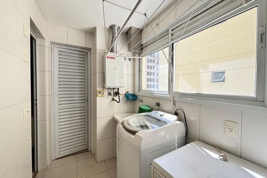 Área de Serviço de apartamento à venda com 3 quartos, 130m² em Vila Olímpia, São Paulo