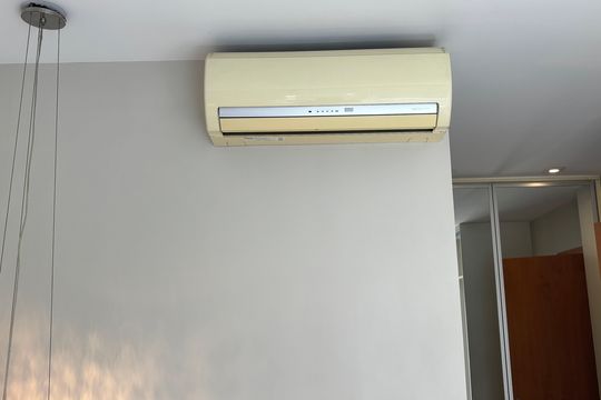Suíte 3 de apartamento à venda com 3 quartos, 130m² em Vila Olímpia, São Paulo