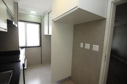 Cozinha de apartamento para alugar com 3 quartos, 68m² em Jardim Vila Formosa, São Paulo