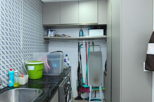 Casa à venda com 4 quartos, 320m² em Inconfidentes, Contagem