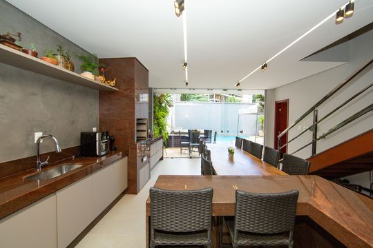 ESPACO GOURMET de casa à venda com 3 quartos, 364m² em Santa Lúcia, Belo Horizonte