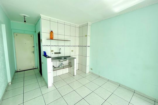 Cozinha de kitnet/studio à venda com 1 quarto, 28m² em Centro, Guarulhos