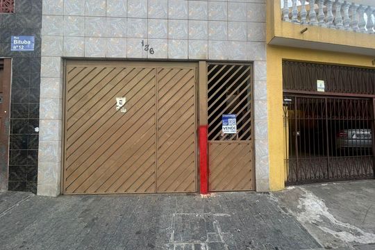 Fachada de casa à venda com 2 quartos, 151m² em Vila Campo Grande, São Paulo