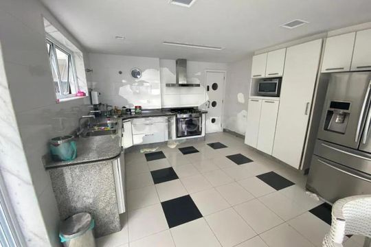 Casa de Condomínio à venda com 4 quartos, 726m² em Recreio dos Bandeirantes, Rio de Janeiro