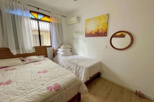 Casa à venda com 6 quartos, 590m² em Recreio dos Bandeirantes, Rio de Janeiro