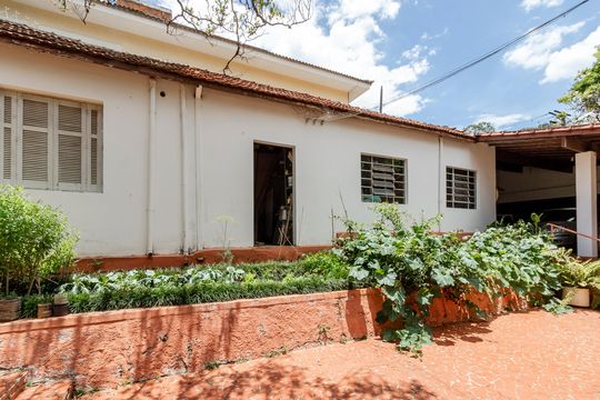Quintal de casa para alugar com 4 quartos, 950m² em Brooklin, São Paulo