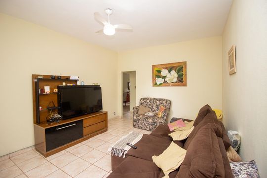 Sala de casa à venda com 4 quartos, 1260m² em Solar do Madeira, Contagem