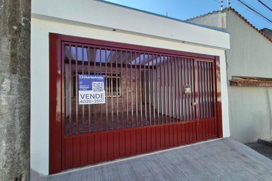 Fachada de casa à venda com 3 quartos, 169m² em Campestre, Santo André