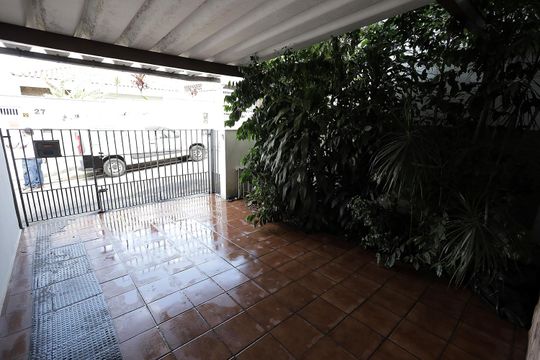 Garagem de casa à venda com 3 quartos, 169m² em Campestre, Santo André