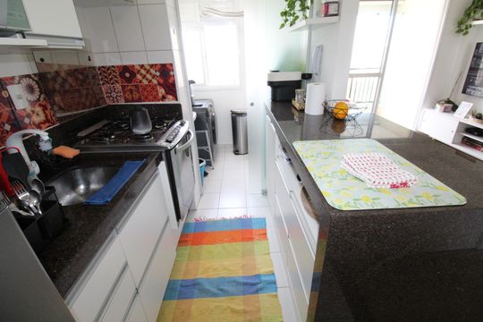 Cozinha de apartamento para alugar com 2 quartos, 72m² em Parque Residencial Aquarius, São José dos Campos