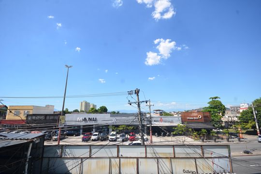 Vista do Quarto 2 de apartamento para alugar com 2 quartos, 80m² em Vila Valqueire, Rio de Janeiro