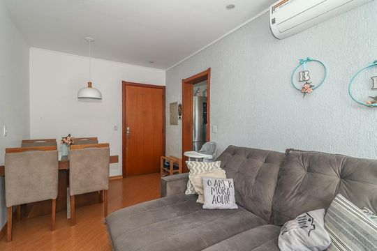 Sala de apartamento à venda com 2 quartos, 76m² em São Sebastião, Porto Alegre