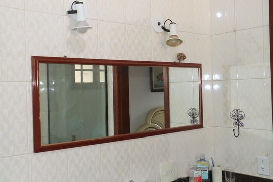 Banheiro Suíte 1 de casa de condomínio para alugar com 5 quartos, 400m² em Chácara Pavoeiro, Cotia