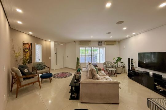 Casa à venda com 4 quartos, 550m² em Brooklin, São Paulo