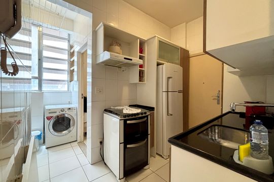 Cozinha de apartamento para alugar com 1 quarto, 80m² em Copacabana, Rio de Janeiro