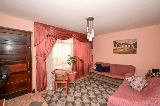 Sala de casa à venda com 3 quartos, 146m² em Jardim Monte Alegre, Taboão da Serra