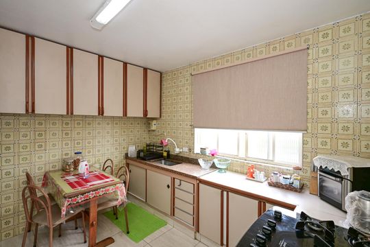 Cozinha de casa à venda com 3 quartos, 146m² em Jardim Monte Alegre, Taboão da Serra