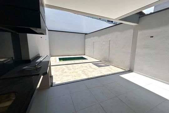 Área comum de casa à venda com 3 quartos, 150m² em Vila Galvão, Guarulhos