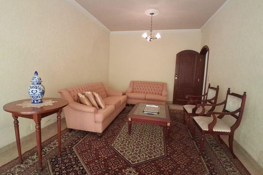 Sala de casa de condomínio para alugar com 4 quartos, 450m² em Sítio Barrocada, São Paulo