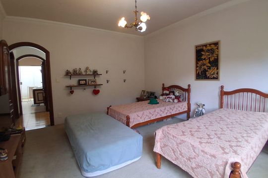 Quarto de casa de condomínio para alugar com 4 quartos, 450m² em Sítio Barrocada, São Paulo