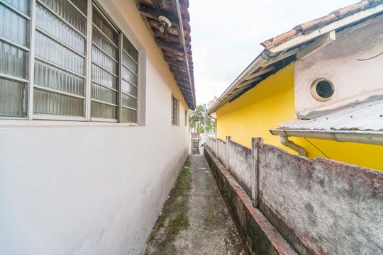 Corredor externo de casa para alugar com 3 quartos, 144m² em Vila Leopoldina, Santo André