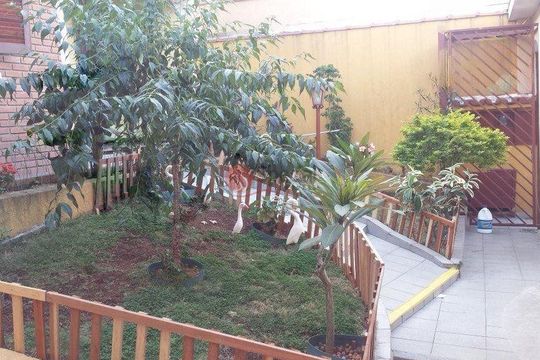 Casa à venda com 3 quartos, 220m² em Jardim Nice, São Paulo