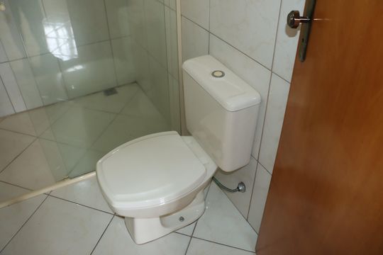 Casa para alugar com 3 quartos, 180m² em Jardim Sao Miguel, Cotia