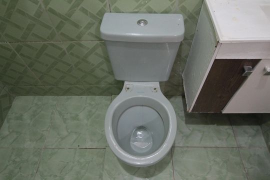 Banheiro Social de casa à venda com 3 quartos, 300m² em Glória, Belo Horizonte