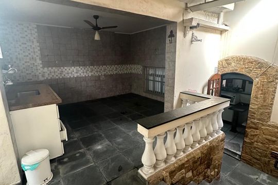 Casa para alugar com 3 quartos, 350m² em Vila Bela, São Paulo