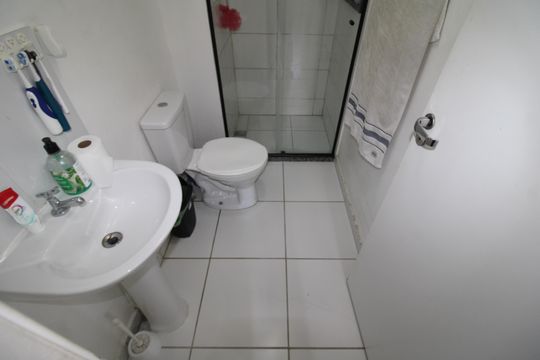 Banheiro de apartamento à venda com 2 quartos, 38m² em Santana, São Paulo