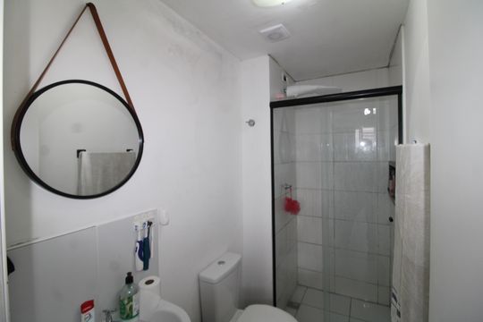 Banheiro de apartamento à venda com 2 quartos, 38m² em Santana, São Paulo