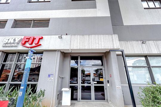 Fachada com Plaquinha de kitnet/studio à venda com 1 quarto, 25m² em Tatuapé, São Paulo