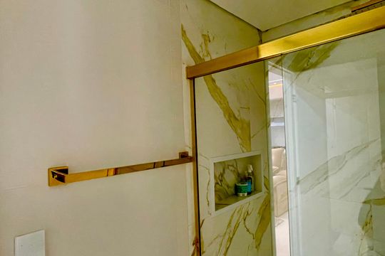 Banheiro 1 de apartamento à venda com 2 quartos, 70m² em Vila Progresso, Guarulhos