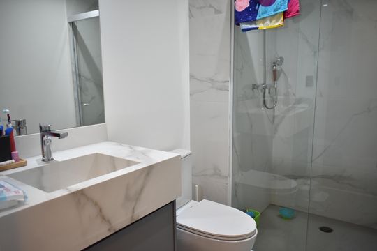 Banheiro Social de apartamento à venda com 3 quartos, 123m² em Vila da Saúde, São Paulo