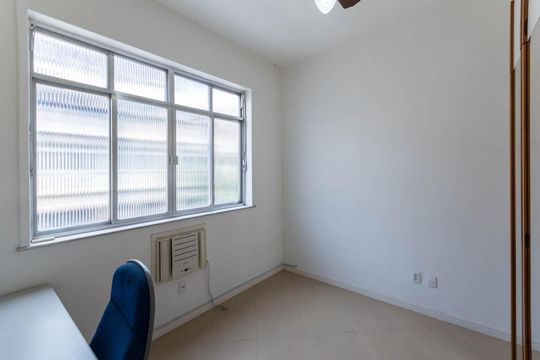 Quarto 2 de apartamento à venda com 2 quartos, 72m² em Tijuca, Rio de Janeiro